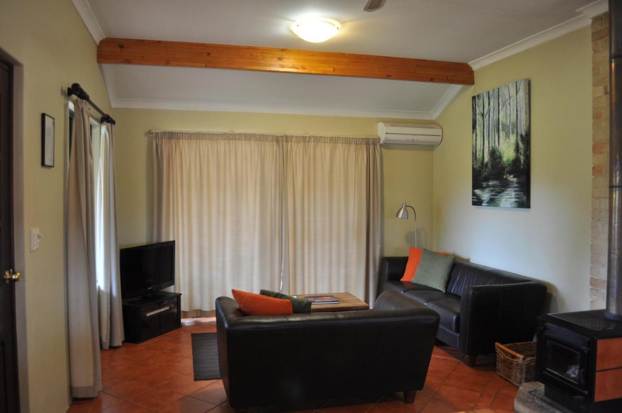 Karri Valley Chalets Pemberton Extérieur photo
